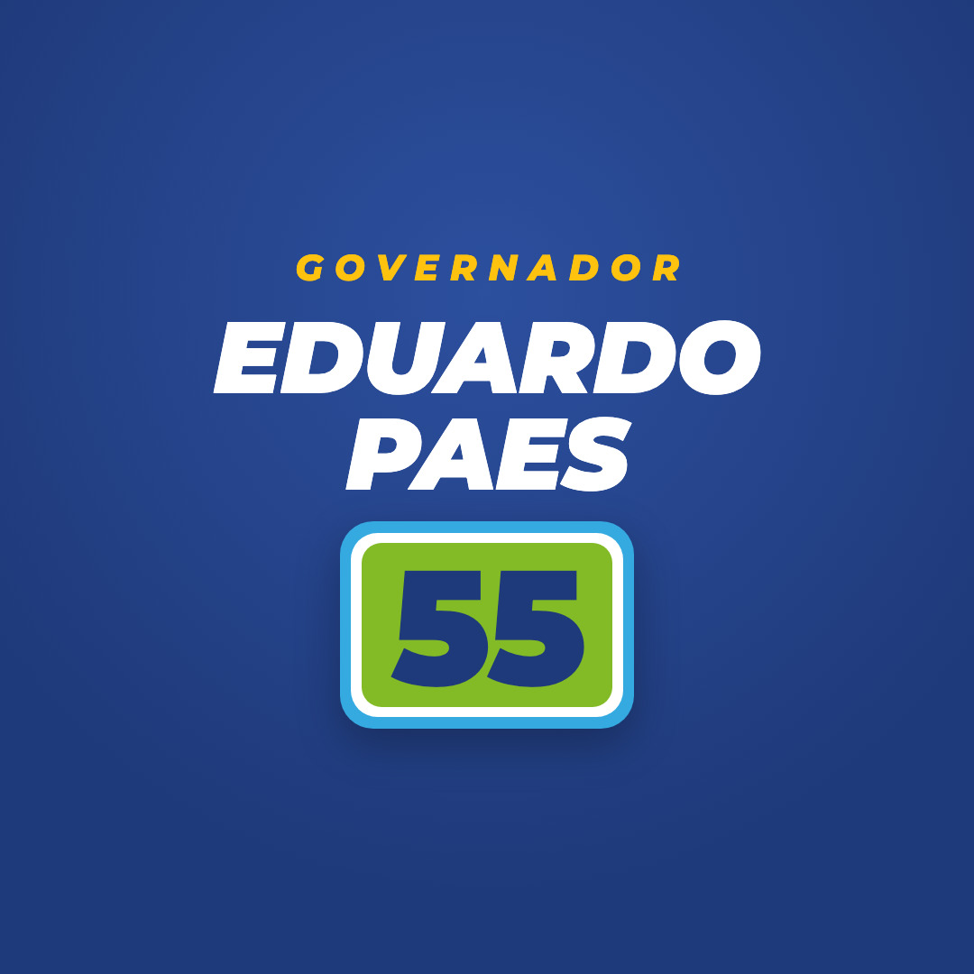 Governador Eduardo Paes com o selo 55